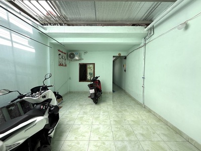 Bánnhà c4 gòvấp 105m hxh, ngay lotte, giá 8.4 tỷ tl c.chủ, chdv chuẩn. 4
