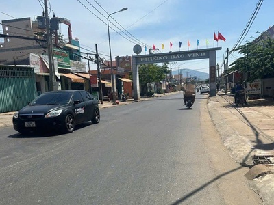 Đất đẹp - đầu tư sinh lời   - vị trí tại : đường hàm nghi - phường bảo vinh - tỉnh đồng nai 0