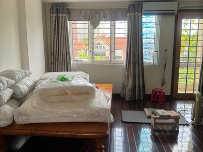 Cho thuê nhà mặt phố nguyễn văn lộc hà đông 0