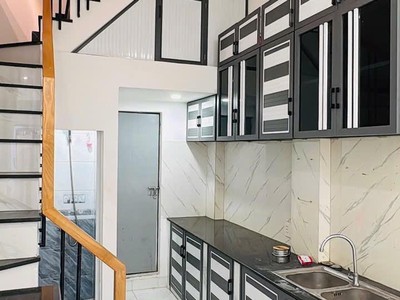 Bán nhà 4 tầng vĩnh viễn, q10, hẻm 3m   giá chỉ hơn 6 tỷ 1