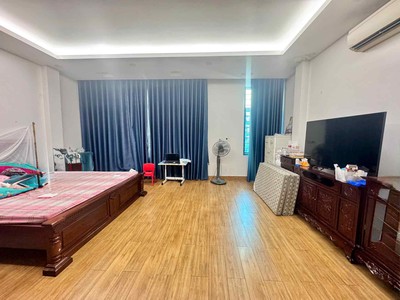 Siêu phẩm lâm hạ view vườn hoa, 81m x 5 tầng, mặt tiền 6m, vỉa hè, 3 ôtô tránh nhau 4