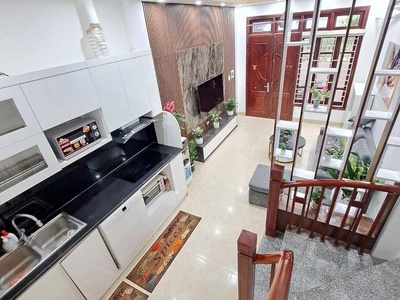 Nam dư lĩnh nam thiết kế xịn mịn - 5 tầng - mặt tiền rộng  chỉ 6.2 tỷ 2