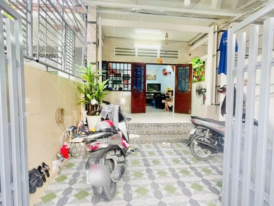 Bán nhà sổ riêng thổ cư, sân oto, đường oto, gần cây xăng p. hiệp hoà chỉ 3,6 tỷ 0