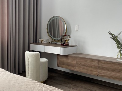 Cho thuê căn hộ 2 p.ngủ rộng  80m2  Vinhomes Marina. 3