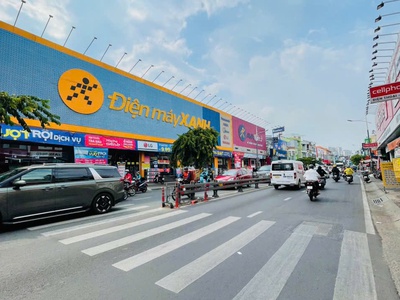  nhà đẹp   lô góc   xe hơi đỗ cửa   chỉ hơn 6 tỷ   dương bá trạc, q8 0
