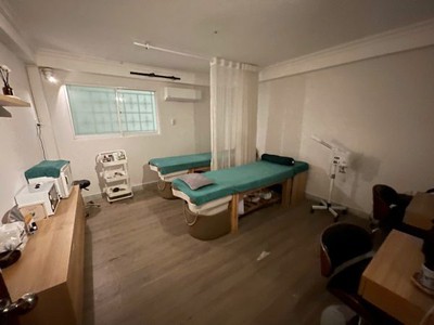 Quận phú nhuận    sang rẻ spa   gội   body , decor đẹp, có sẵn tệp 1000 khách sang trọng, tel : 2