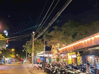 Bán nhà mặt tiền đường 13,3x21m giá 22,9 tỷ đường nguyễn thị kiêu 1