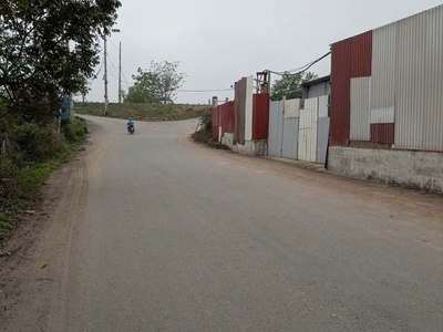 Cho thuê nhà xưởng 800m    đường rộng 12m   giá 40.000đ/m  - tiên du, bắc ninh 2