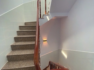 Nhà siêu rẻ - xe hơi ngủ trong nhà - tỉnh lộ 10 - 3 tầng -  112m2   4.5 25m  - nhỉnh 50tr/m2 2