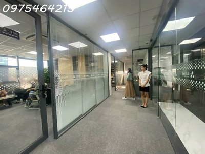 Bán  nhà văn phòng đường nguyễn huy tưởng, phường 6, quận bình thạnh   tp.hcm 0