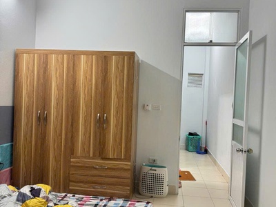 Bán nhà 34m 5t  bồ đề, long biên , oto ,kd, giá 7,1ty. 2