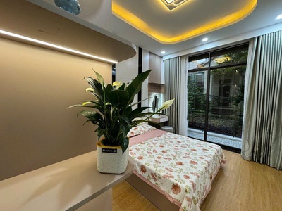 Siêu phẩm thái thịnh nhà đẹp kinh doanh tốt40m giá 12 tỷ 3