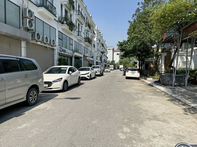 Shophouse Áp Góc Sông Hồng 94,5m2   Trung Tâm Gia Lâm, Kinh Doanh Sầm Uất, Sổ Đỏ Lâu Dài 2