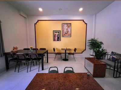 Cho thuê nhà mặt tiền Trần Quang Khải, Tân Định, Q1. 3 Tầng, sân thượng, Dt 4x15 chỉ 40tr 2