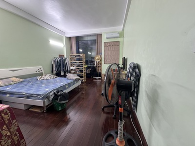 Phân lô đền lừ bán nhà 5 tầng ô chờ thang máy ô tô dừng đỗ kinh doanh hoàng mai 0