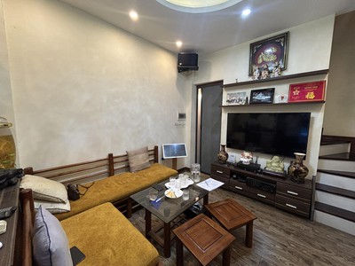 Bán nhà mặt phố Tạ Quang Bửu, Hai Bà Trưng, tiện kinh doanh 5 tầng 30m2 giá 16 tỷ 3
