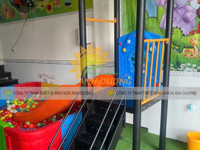 Cầu trượt mầm non nhập khẩu, cầu trượt trẻ em ngoài trời 5