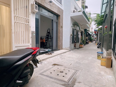 Nhà đẹp khu Tây Thạnh, q Tân Phú dt 30m2 1 lầu 2pn 2wc giá 3,85 tỷ 0