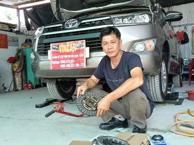Gara sửa xe ô tô uy tín chất lượng KDC Trung Sơn Bình Chánh 12
