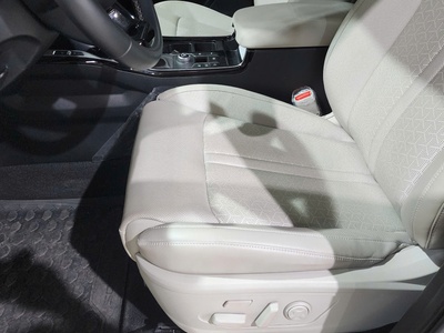 Cần Bán Xe Kia Sorento Signature 2.5 Đời 2022 10