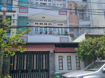Bán nhà 10x20m đường 45 Phường BÌnh Thuận Q7, giá 35ty TL 0