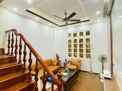 Siêu phẩm 1 nhà ra Hồ Tây 35m2 x 6 tầng - Ô tô tránh - Gara ô tô - Kinh doanh đỉnh. 1