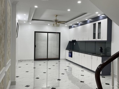 Nhà đẹp giải Phóng ngõ to như phố, ô tô tránh trước nhà, vài giây ra phố, kinh doanh sầm uất 1
