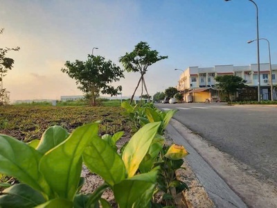 Phước Đông New City - Nhà Phố Xây Sẵn Ngay Trung Tâm KCN Phước Đông, Chỉ 1,2 Tỷ, SHR, Nhận Nhà Ngay 3