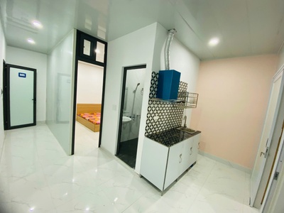 Cho thuê căn 3pn cực đẹp chỉ 8tr5 ngõ 143 quan hoa, cầu giấy 0