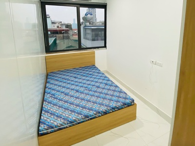 Cho thuê căn 3pn cực đẹp chỉ 8tr5 ngõ 143 quan hoa, cầu giấy 1