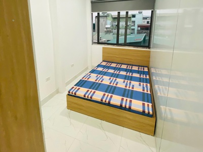 Cho thuê căn 3pn cực đẹp chỉ 8tr5 ngõ 143 quan hoa, cầu giấy 2