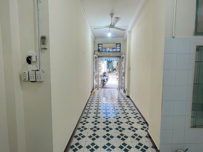 Cho thuê nhà 83/15 hoà hưng, q10 giá 11tr/tháng, 2.7x15m 1