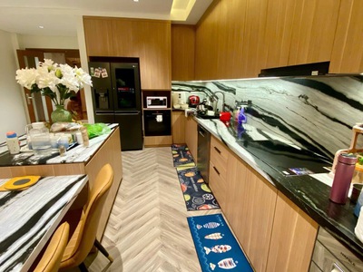 Bán nhà long biên 27 tỷ 95m mặt tiền 5m nhà 6 tầng,kinh doanh đỉnh 3
