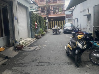 Bán gấp nhà 91m  nở hậu - hẻm xe hơi - sát aeon mall - chỉ 70tr/m 1