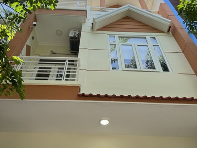 Nhà 3 tầng, 31 Hoàng Thúc Trâm,gần Sân Bay Đà Nẵng. giá 7.65 tỷ. 3