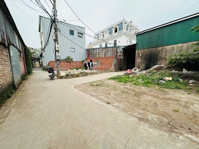 Chính chủ bán lô đất  - kim thiều - hương mạc - thành phố từ sơn - lô đất 2 mặt tiền 0