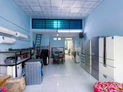 Bán nhà mặt tiền chợ tân hiệp, đang cho thuê 15tr. giá bán 5,7 tỷ 0