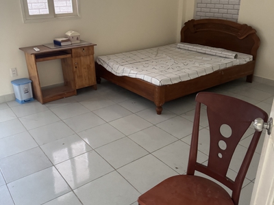 Nhà 3 tầng, 31 Hoàng Thúc Trâm,gần Sân Bay Đà Nẵng. giá 7.65 tỷ. 5