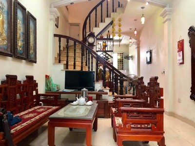 7.8 tỷ có ngay nhà đẹp vũ tông phan 51m   sát phố,  gần ô tô tránh 0
