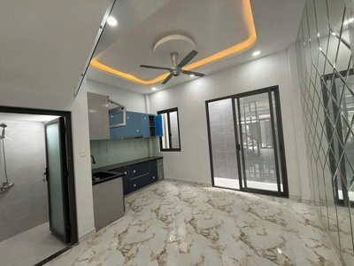Bán nhà 4 tầng, 62m , 4pn, 3wc, q.9, 4.9 tỷ 3
