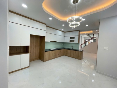Siêu phẩm giáp q11 - hẻm xe tải - 100m2 - 3 tầng 3pn 3wc - chỉ 10.8 tỷ 0