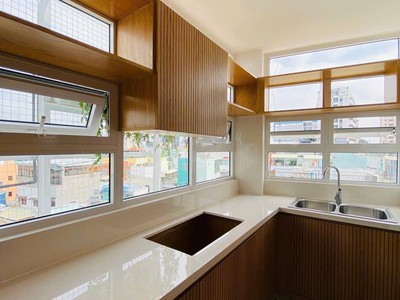 Nhà 4 tầng   lửng, thang máy, 11 phòng   mt nguyễn duy, bình thạnh   giá 19 tỷ 2