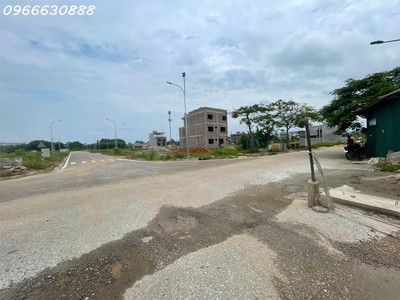 Cơ hội sở hữu 3 lô liền kề kdt thịnh hưng cũ. tp tuyên quang vị trí vip full thổ cư 1