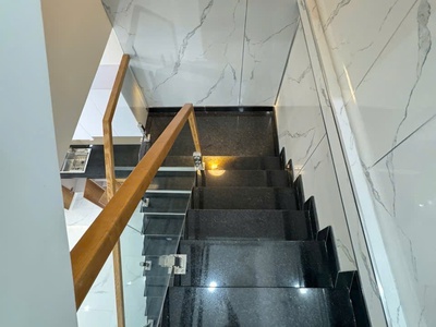 Mặt tiền quá rẻ trung tâm quận 8 -kinh doanh đỉnh  chỉ nhỉnh 100tr/m2- sổ nở hậu đẹp a4 - hiếm 3