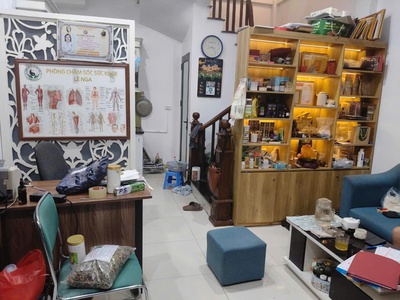 Bán nhà bát khối - nhà đẹp dân xây - lô góc 3 thoáng - ô tô - kinh doanh - chỉ 7.4 tỷ 0