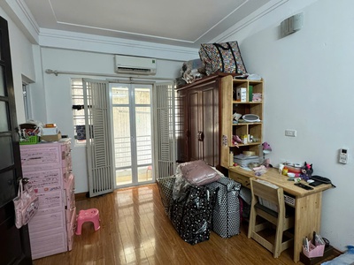 Cho thuê nhà riêng Ngõ 100 Chợ Khâm Thiên, 30m2 x 4 tầng 2 phòng ngủ, đủ đồ 10 triệu 1