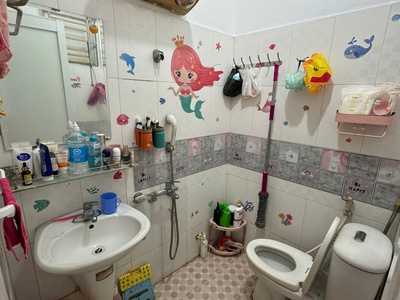 Cho thuê nhà riêng Ngõ 100 Chợ Khâm Thiên, 30m2 x 4 tầng 2 phòng ngủ, đủ đồ 10 triệu 2