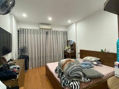 Bán Nhà Ngọc  Thụy, Long Biên, 31m2, 5 Tầng, Phân Lô, Ô TÔ, full đồ, Nhỉnh 6 Tỷ 4