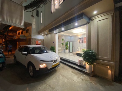 Bán nhà nguyễn cao 4 tầng long lanh ô tô tránh kinh doanh hai bà trưng 0
