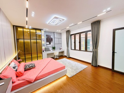 Bán nhà nguyễn cao 4 tầng long lanh ô tô tránh kinh doanh hai bà trưng 2